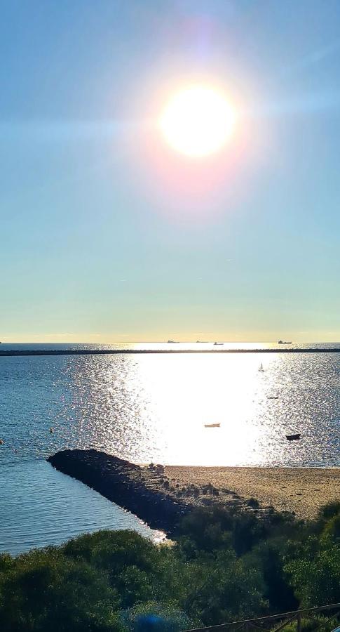 El Apartamento De Amy Con Vistas Al Mar 마자곤 외부 사진